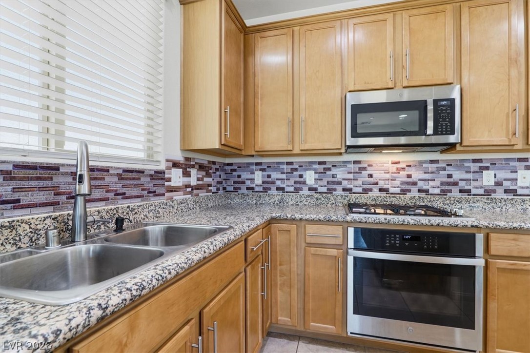 4211 Enchanting Sky Avenue North Las Vegas NV 89081