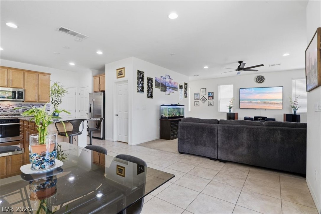 4211 Enchanting Sky Avenue North Las Vegas NV 89081