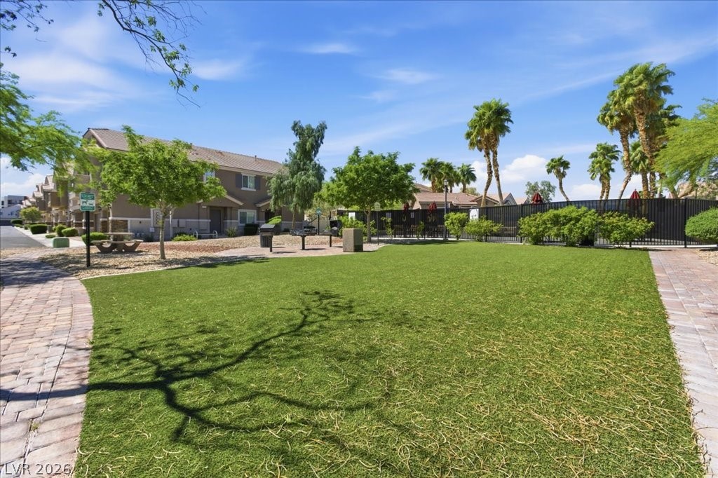 10011 Diamond Summit Court 102 Las Vegas NV 89183