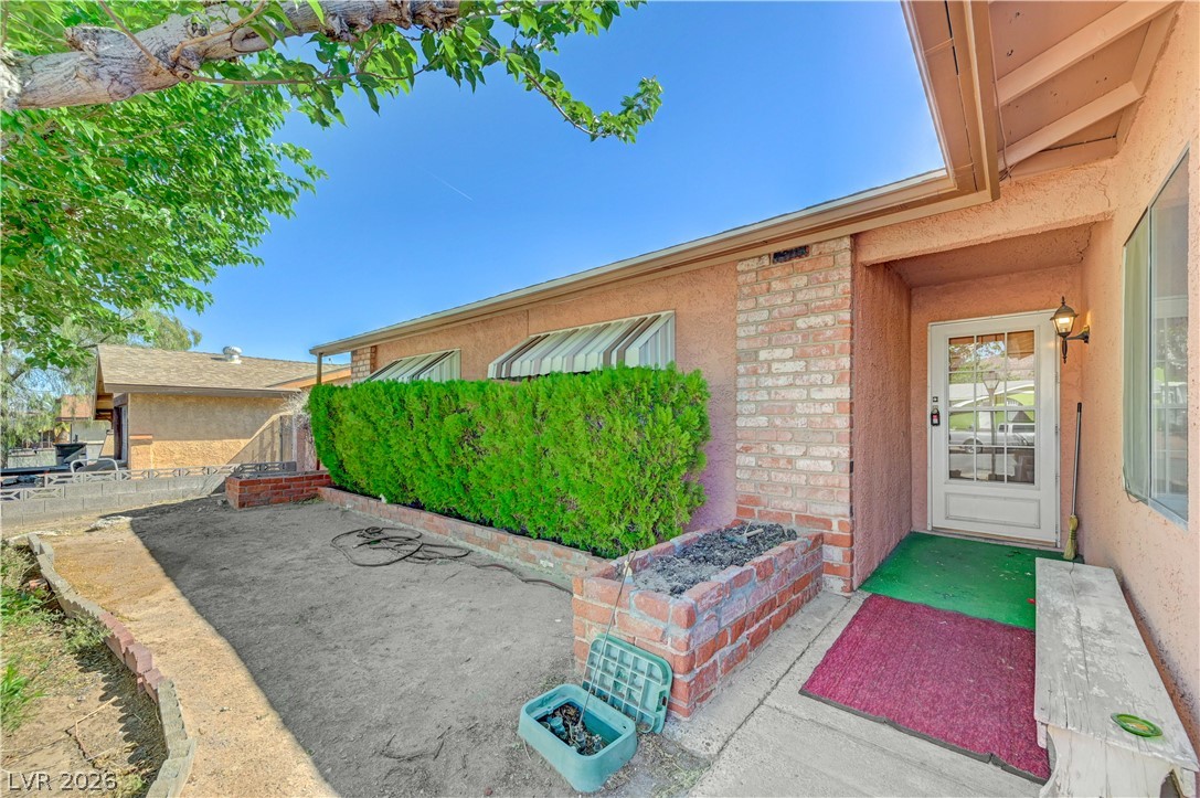 704 Willow Avenue Henderson NV 89002