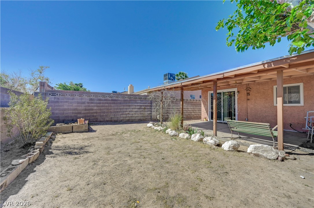 704 Willow Avenue Henderson NV 89002