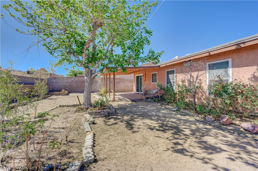 704 Willow Avenue Henderson NV 89002