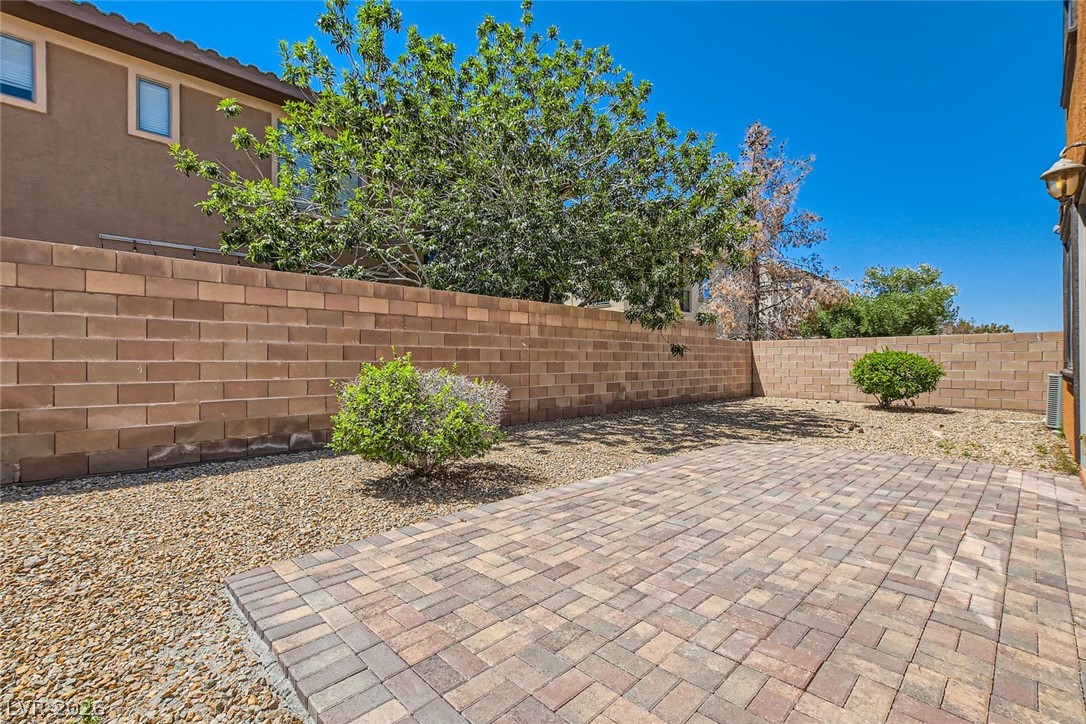497 Via Stretto Avenue Henderson NV 89011