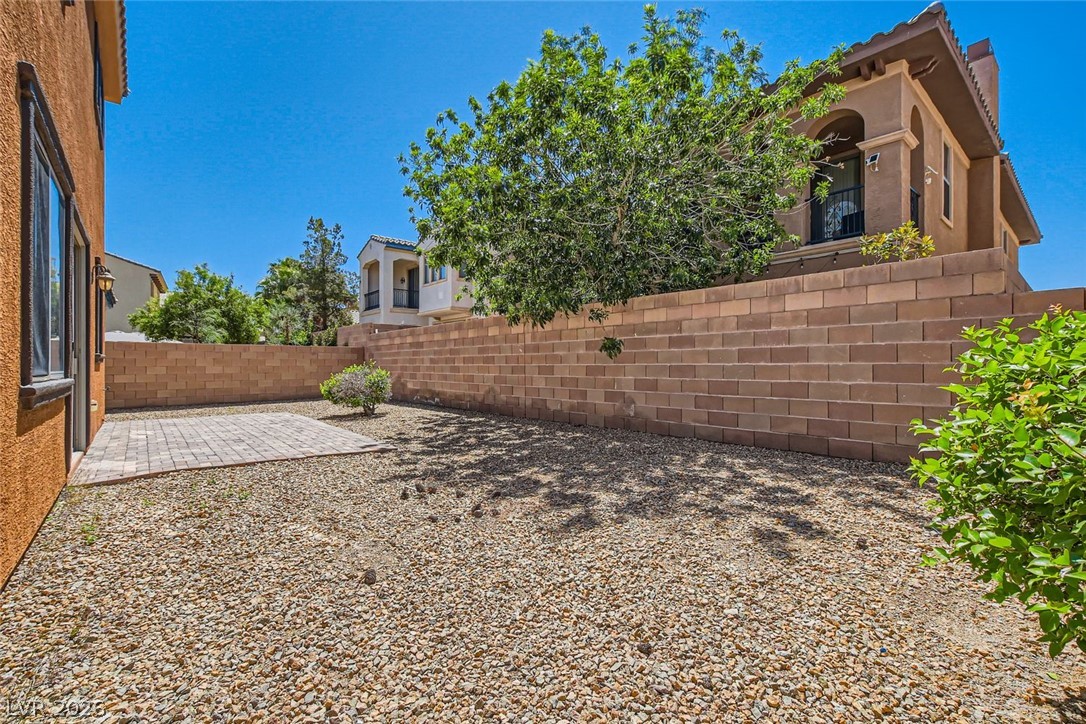 497 Via Stretto Avenue Henderson NV 89011