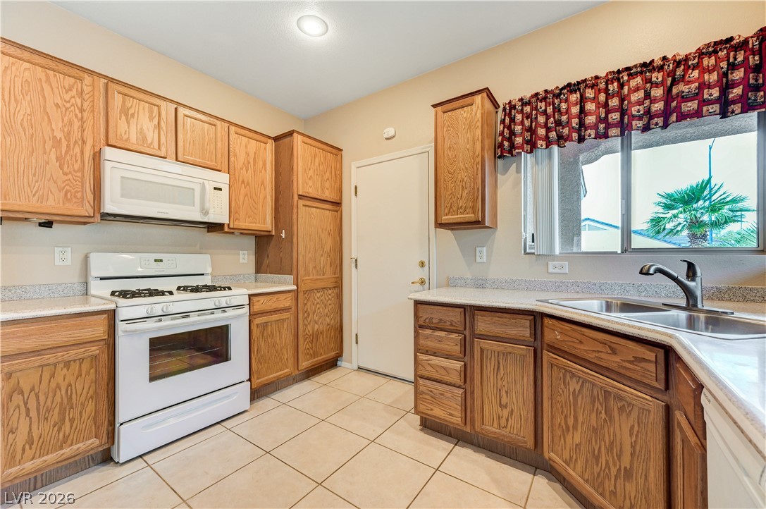 1789 Eagle Village Avenue Henderson NV 89012