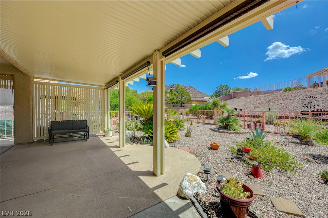 1789 Eagle Village Avenue Henderson NV 89012