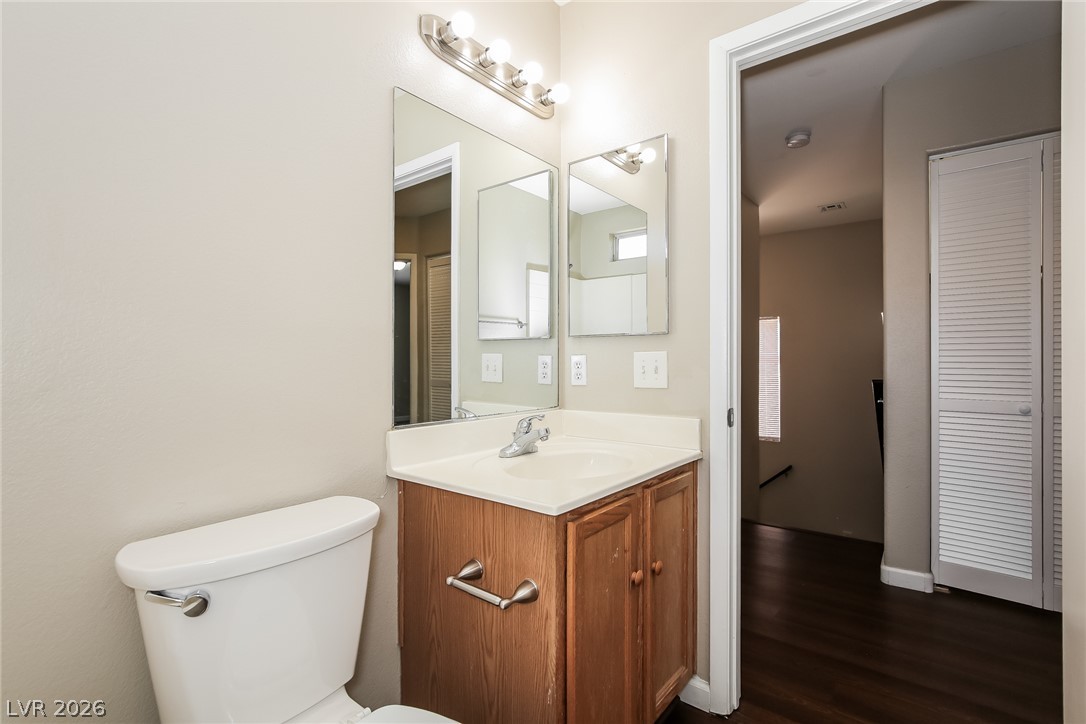 2617 Los Palos Street Las Vegas NV 89108