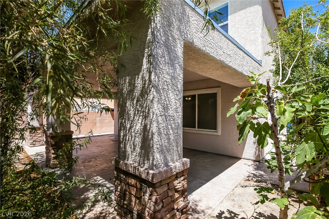 2617 Los Palos Street Las Vegas NV 89108
