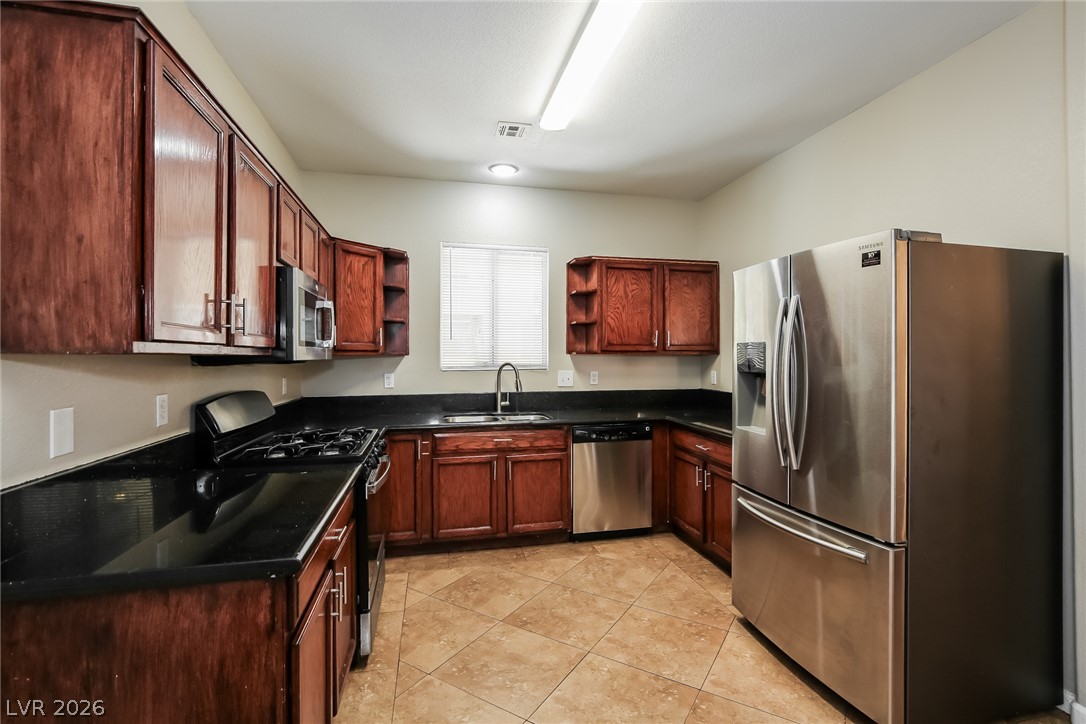 2617 Los Palos Street Las Vegas NV 89108