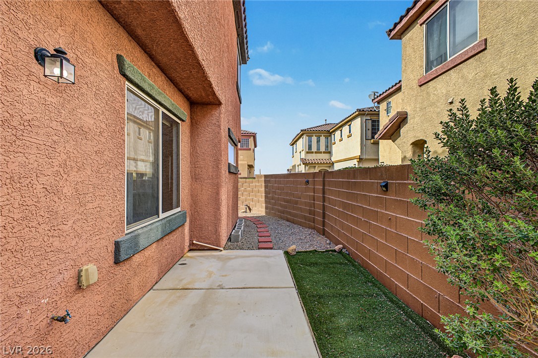 730 Emerald Idol Place Henderson NV 89011