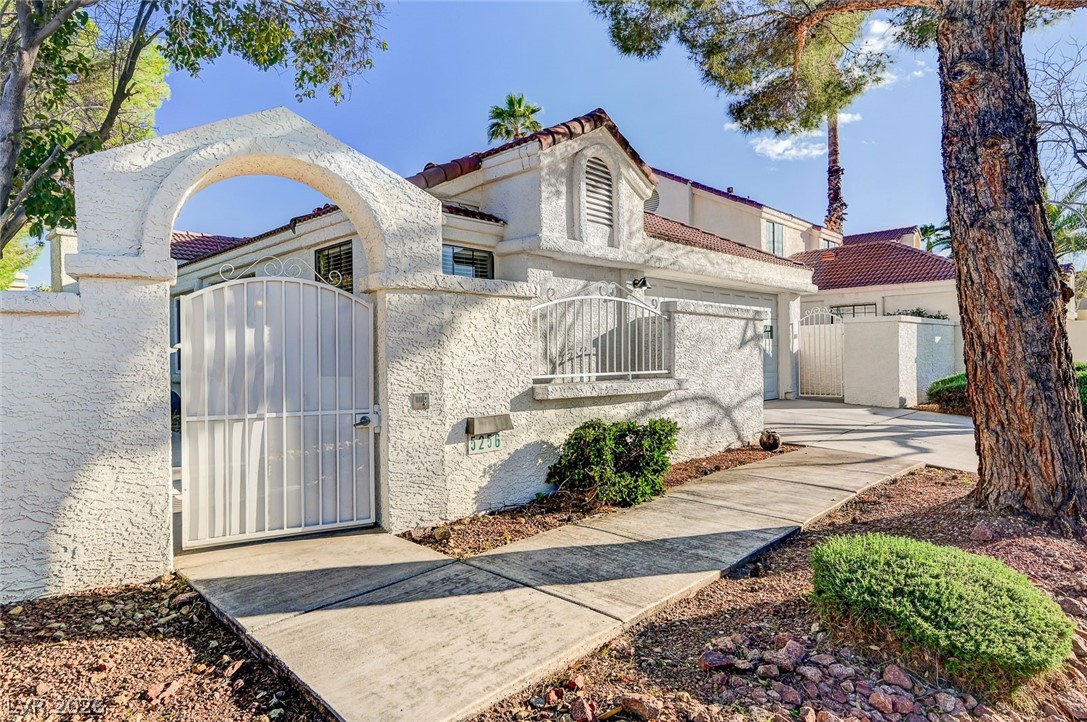 5256 Crooked Valley Drive Las Vegas NV 89149