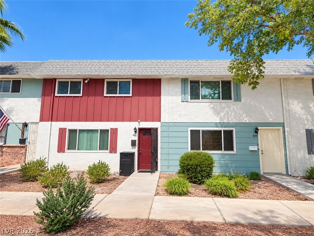 651 Greenbriar Townhouse Way Las Vegas NV 89121