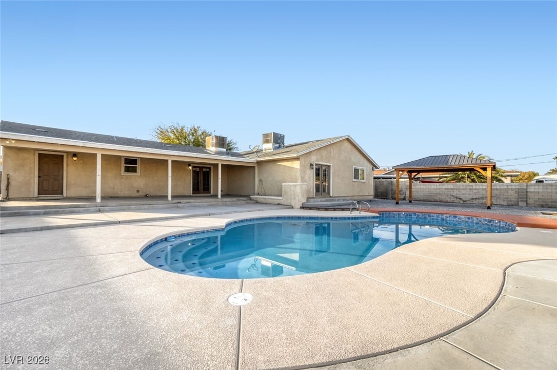3138 Redwood Street Las Vegas NV 89146