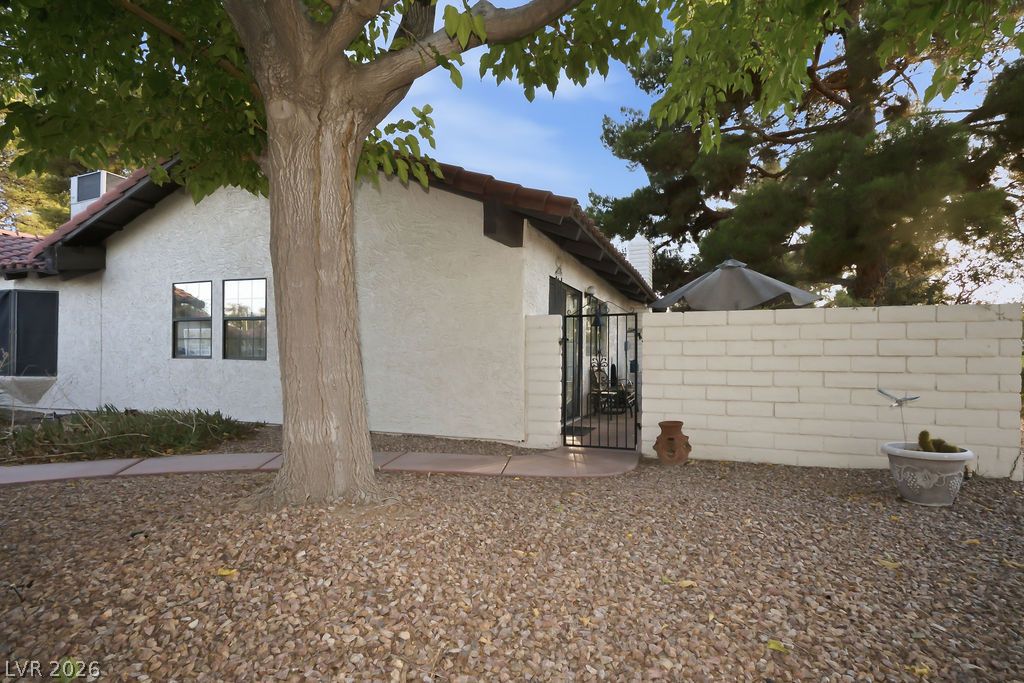 706 Sea Pines Lane Las Vegas NV 89107