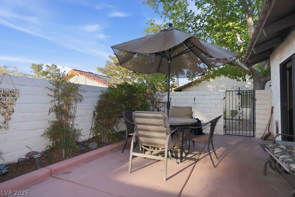 706 Sea Pines Lane Las Vegas NV 89107