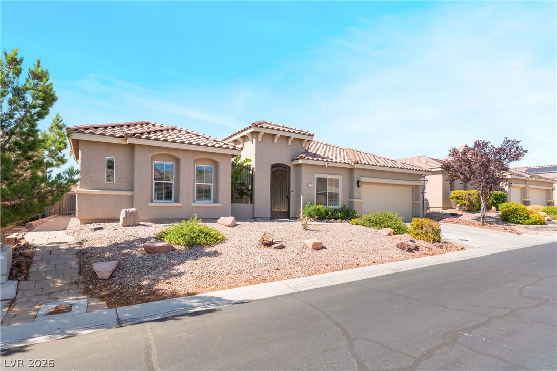 8225 Weeping Springs Avenue Las Vegas NV 89131