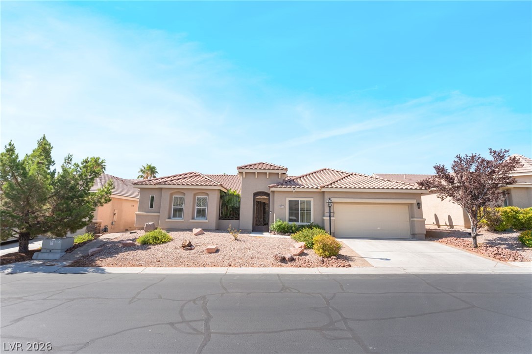 8225 Weeping Springs Avenue Las Vegas NV 89131