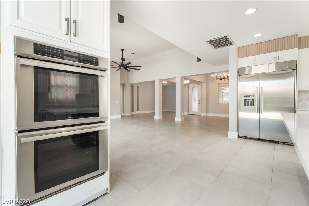8225 Weeping Springs Avenue Las Vegas NV 89131