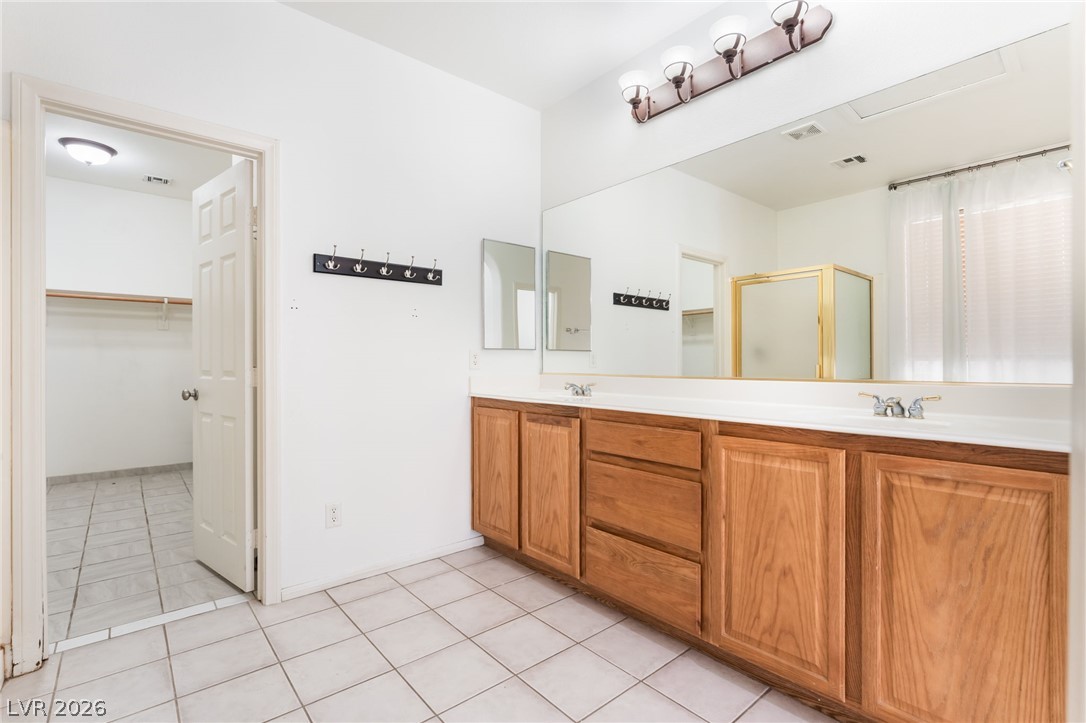 8225 Weeping Springs Avenue Las Vegas NV 89131