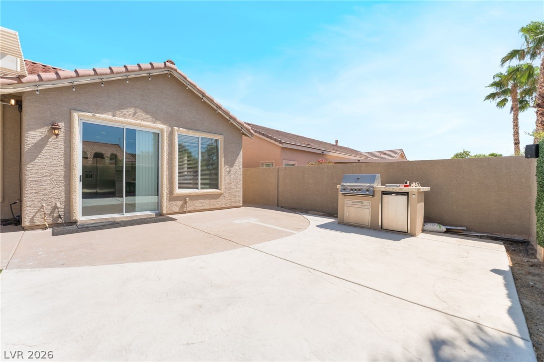 8225 Weeping Springs Avenue Las Vegas NV 89131