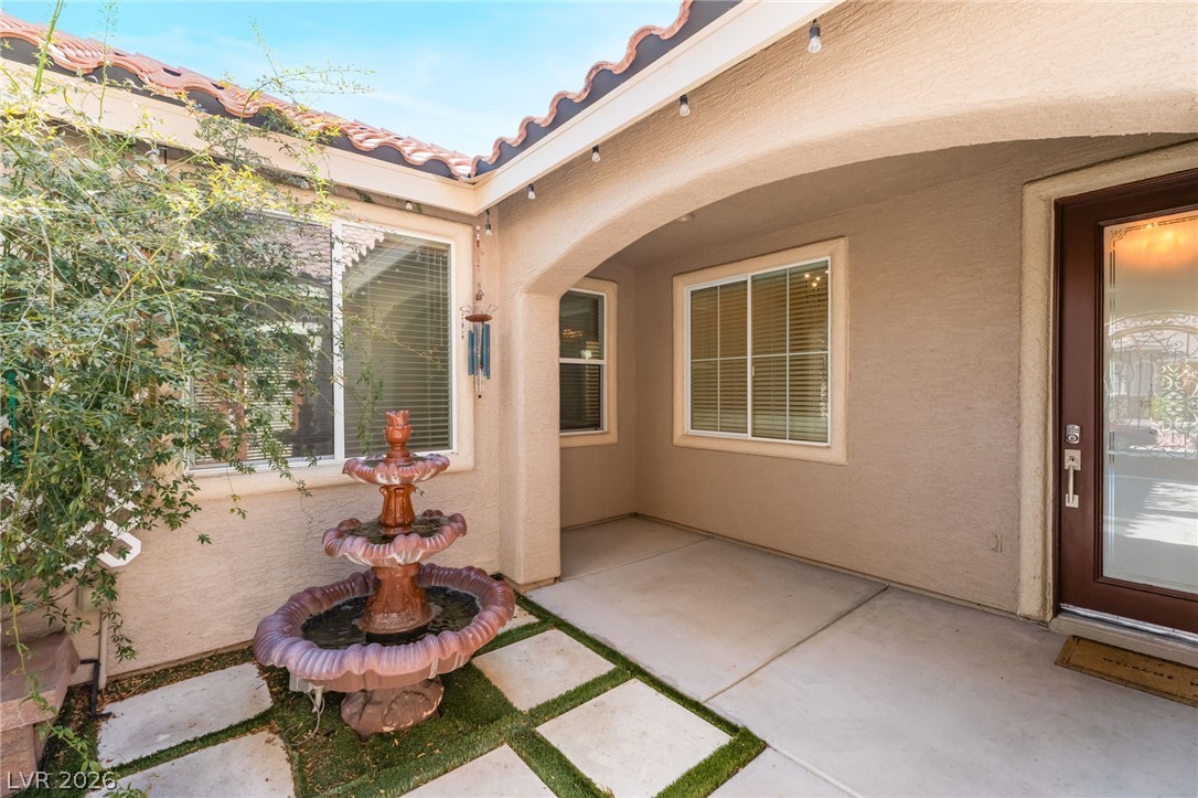 8225 Weeping Springs Avenue Las Vegas NV 89131