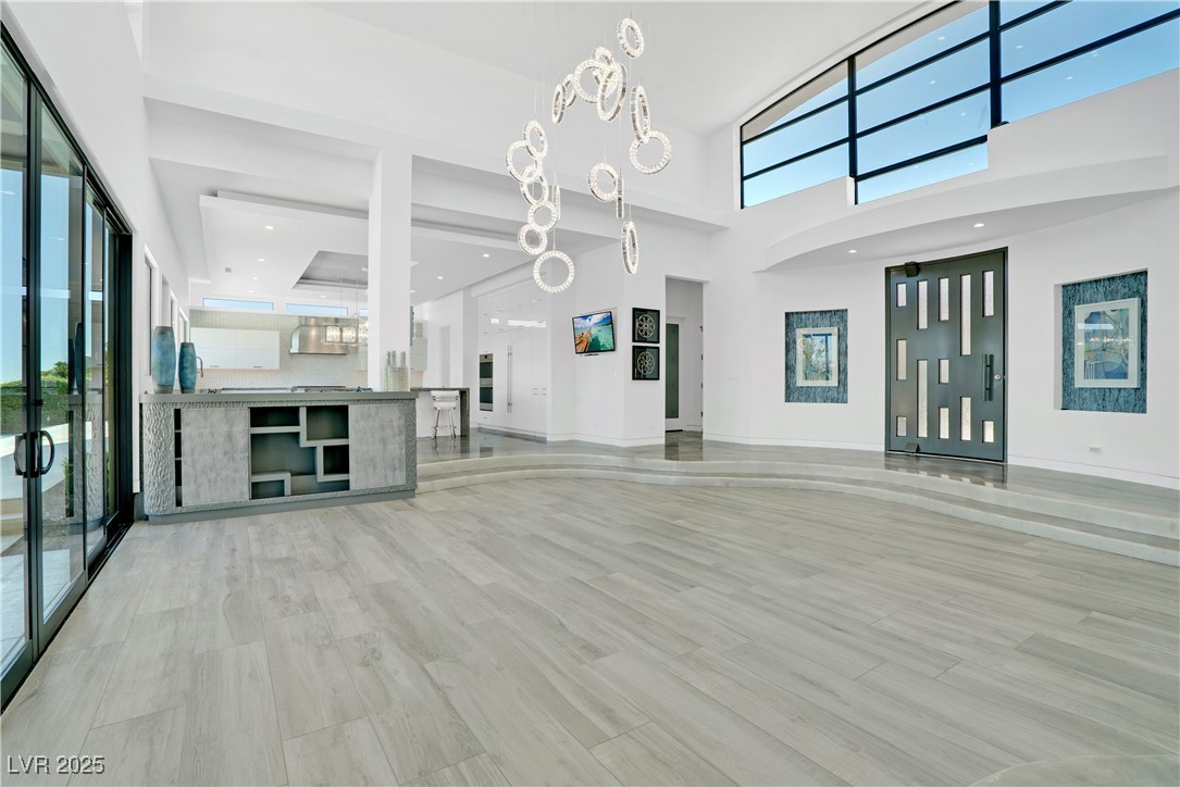 10 Ridge Blossom Road Las Vegas NV 89135