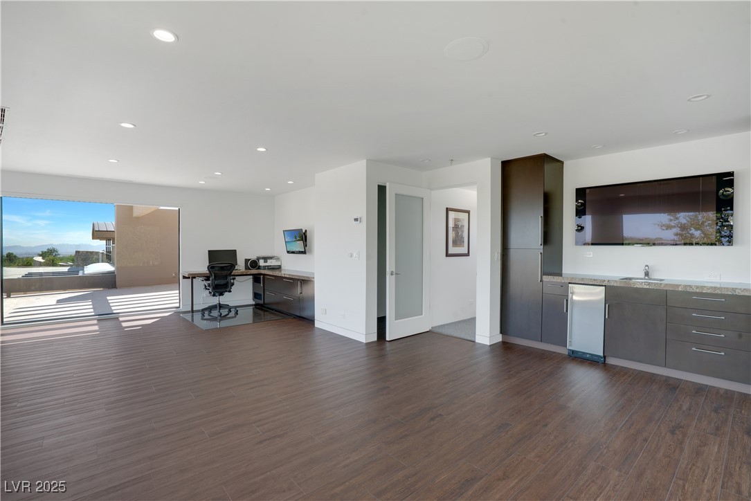 10 Ridge Blossom Road Las Vegas NV 89135