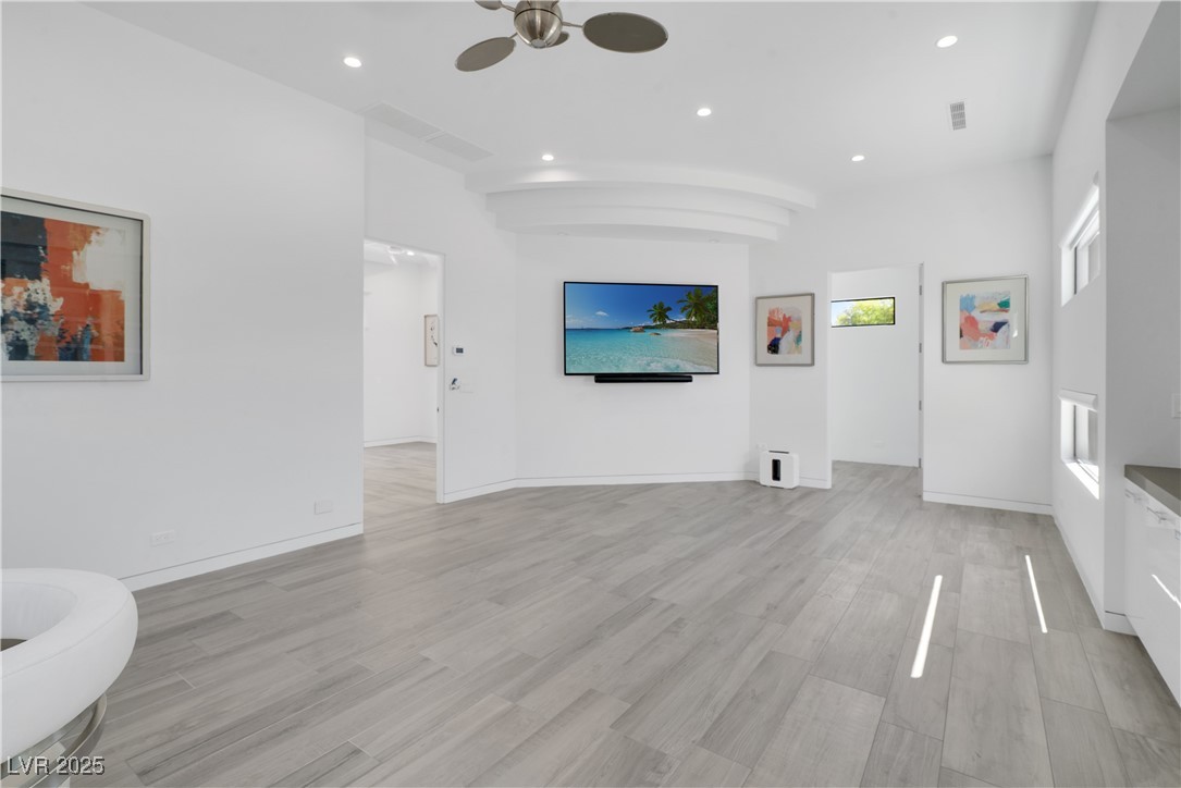 10 Ridge Blossom Road Las Vegas NV 89135