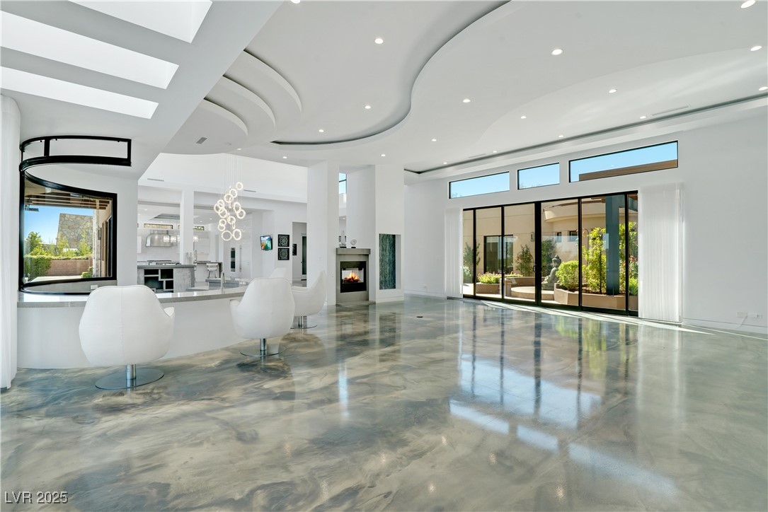 10 Ridge Blossom Road Las Vegas NV 89135