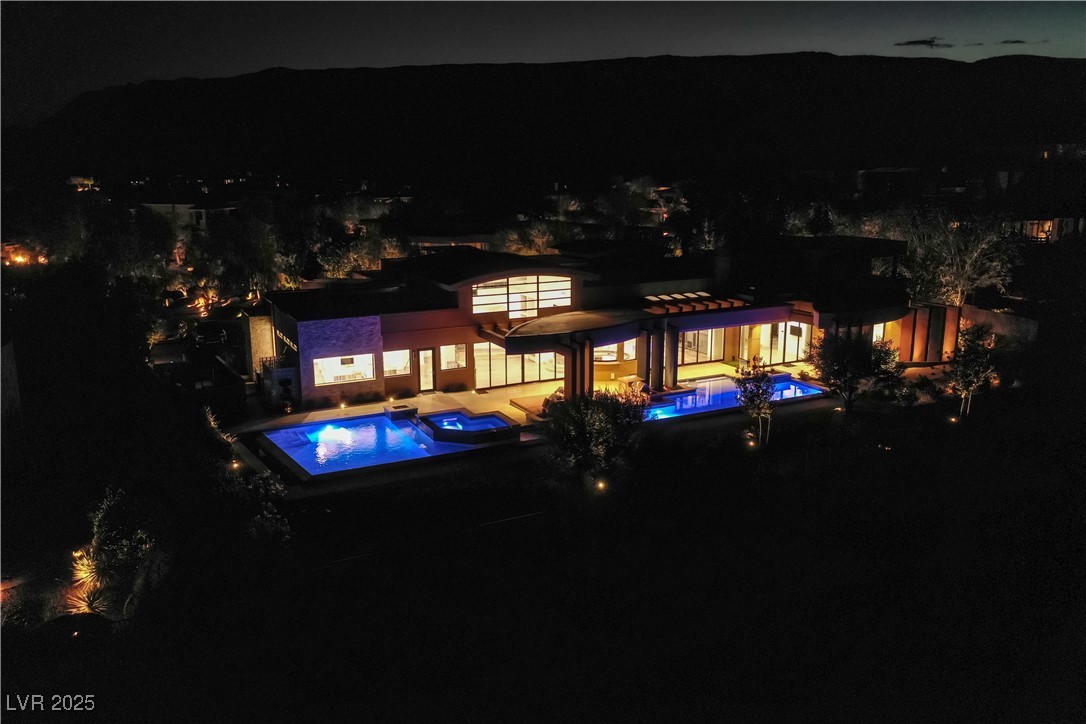 10 Ridge Blossom Road Las Vegas NV 89135