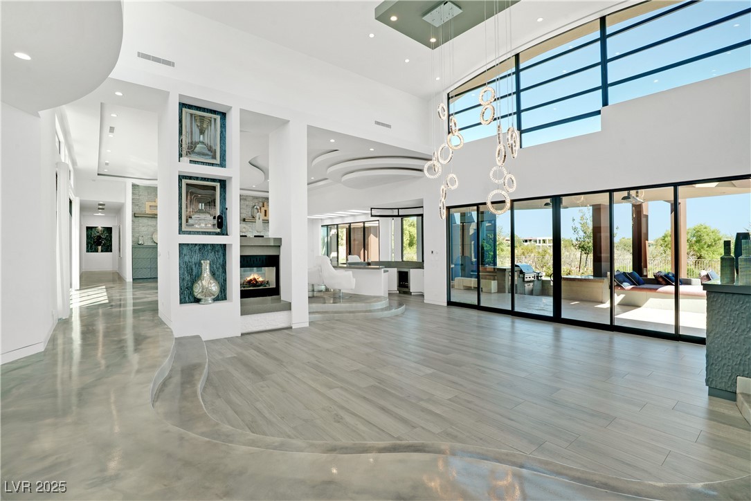 10 Ridge Blossom Road Las Vegas NV 89135