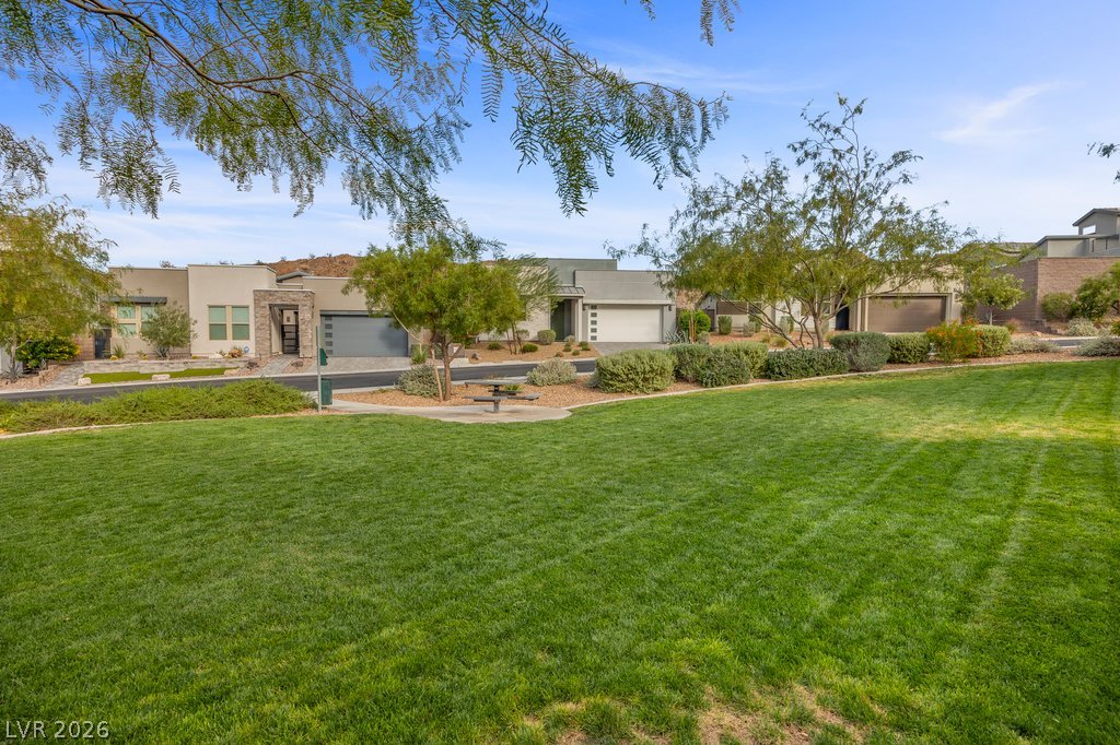 1944 Regal Bluff Drive Henderson NV 89052