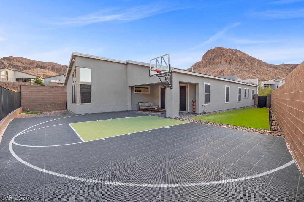 1944 Regal Bluff Drive Henderson NV 89052