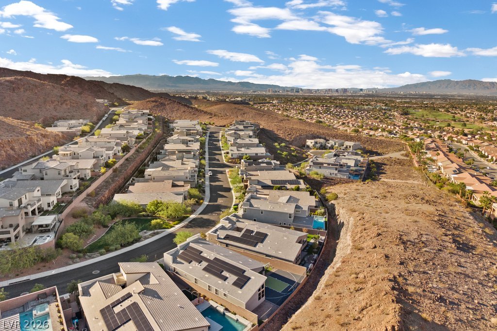 1944 Regal Bluff Drive Henderson NV 89052