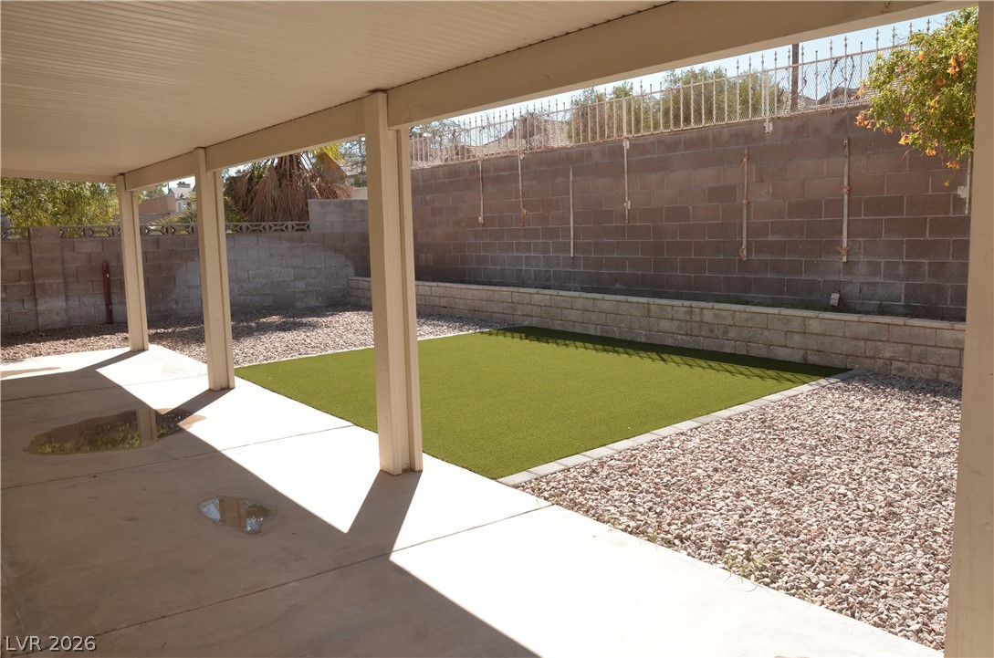 2717 Camphor Tree Street Las Vegas NV 89108