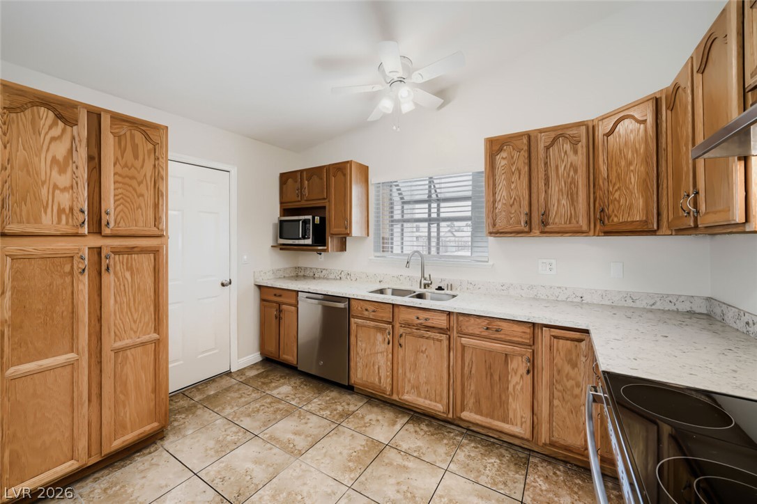 6552 Mountainwood Lane Las Vegas NV 89103