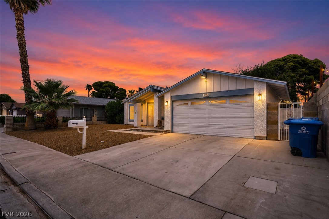 6552 Mountainwood Lane Las Vegas NV 89103