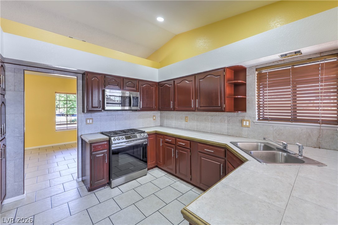 6105 Sadler Drive Las Vegas NV 89130