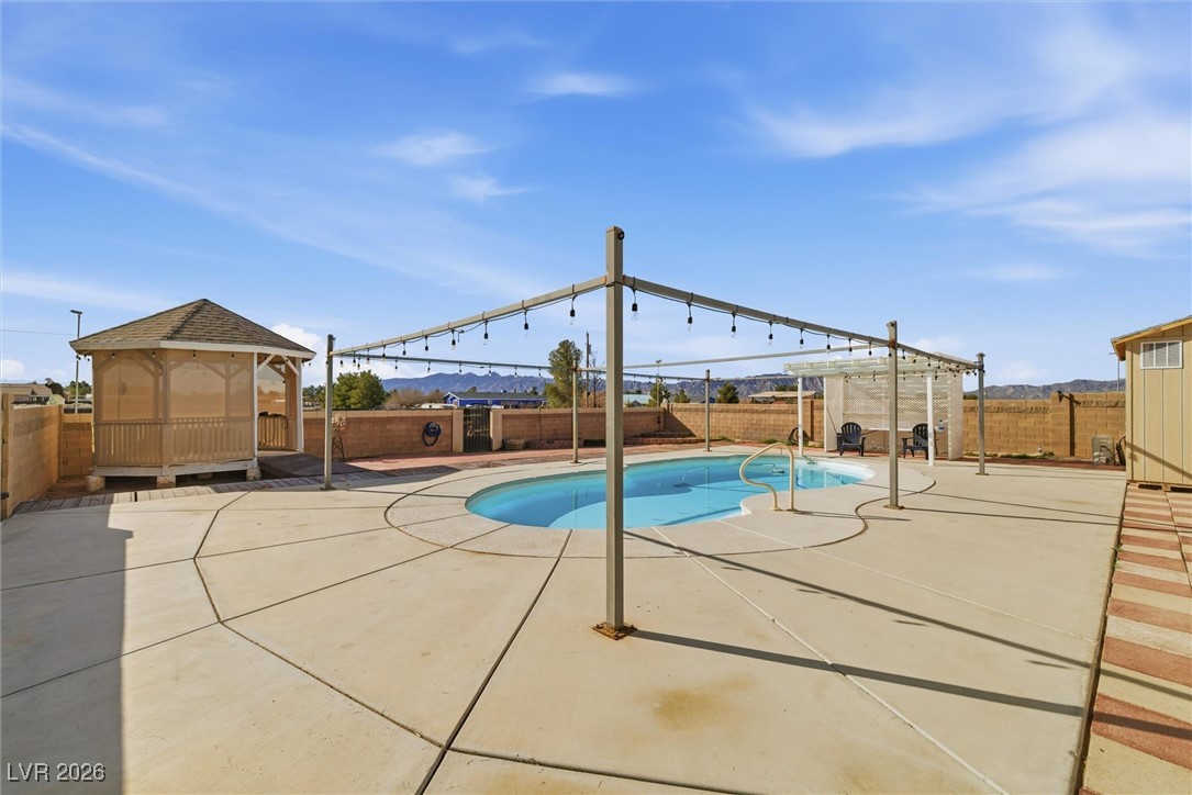 2461 East Deerskin Street Pahrump NV 89048