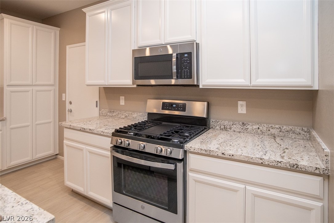 9 Alamere Falls Drive Las Vegas NV 89138
