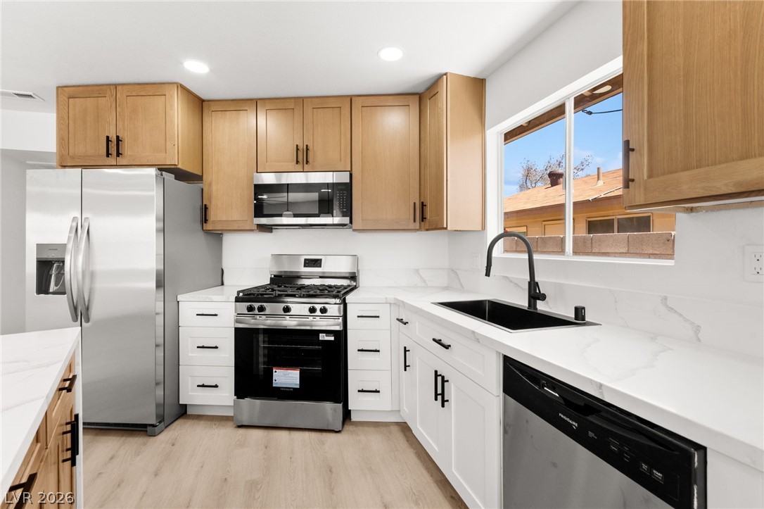 4736 Newton Drive Las Vegas NV 89121