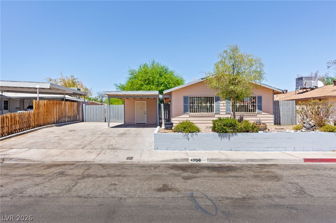 4736 Newton Drive Las Vegas NV 89121