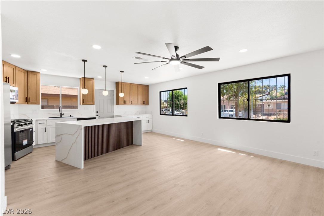 4736 Newton Drive Las Vegas NV 89121