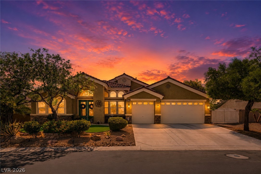 6831 Rose River Falls Street Las Vegas NV 89131