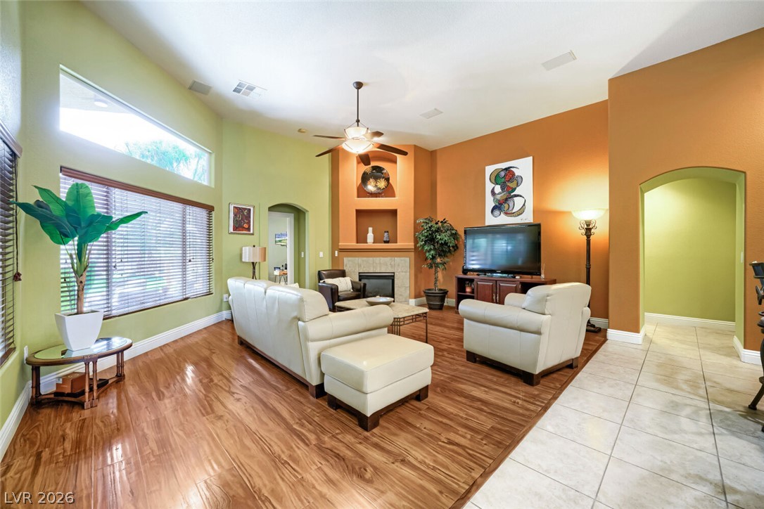 6831 Rose River Falls Street Las Vegas NV 89131