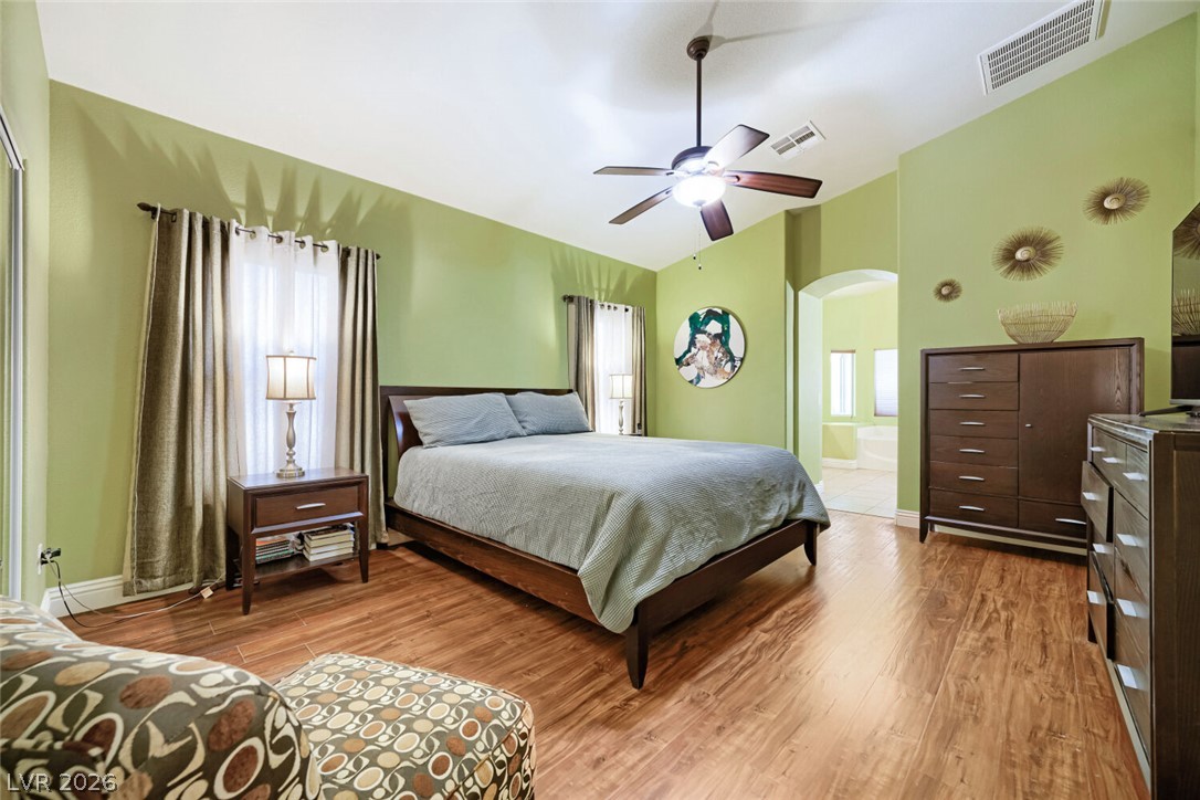 6831 Rose River Falls Street Las Vegas NV 89131
