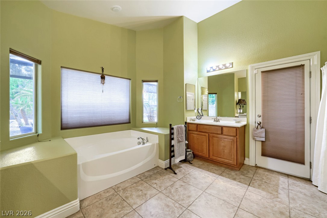 6831 Rose River Falls Street Las Vegas NV 89131