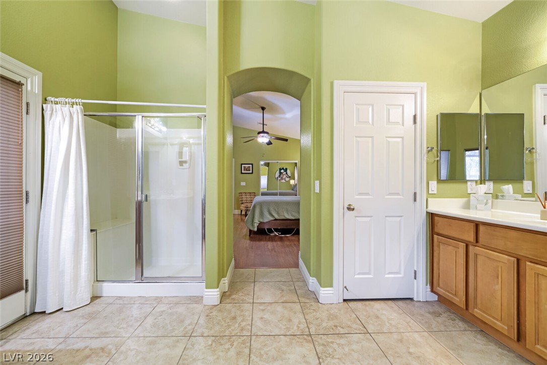 6831 Rose River Falls Street Las Vegas NV 89131