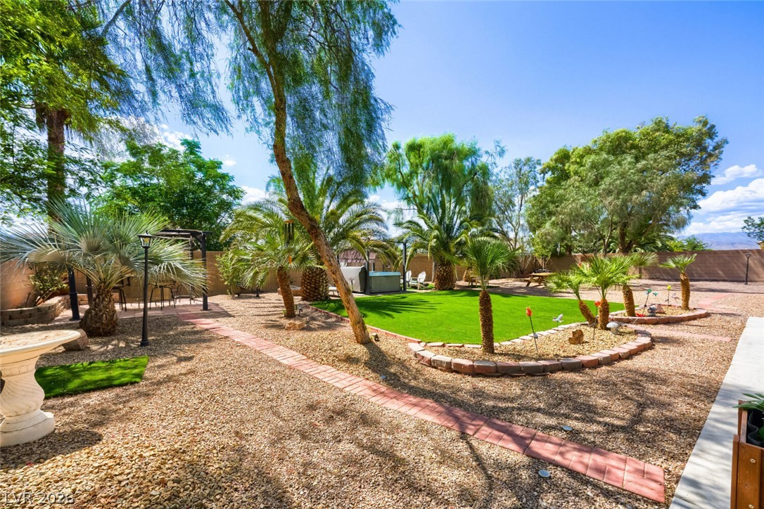 6831 Rose River Falls Street Las Vegas NV 89131