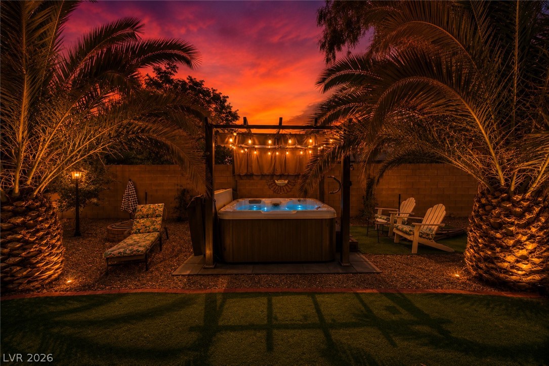 6831 Rose River Falls Street Las Vegas NV 89131